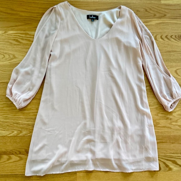 Lulu's Blush Pink V-Neck Dress (S) - Picture 3 of 12